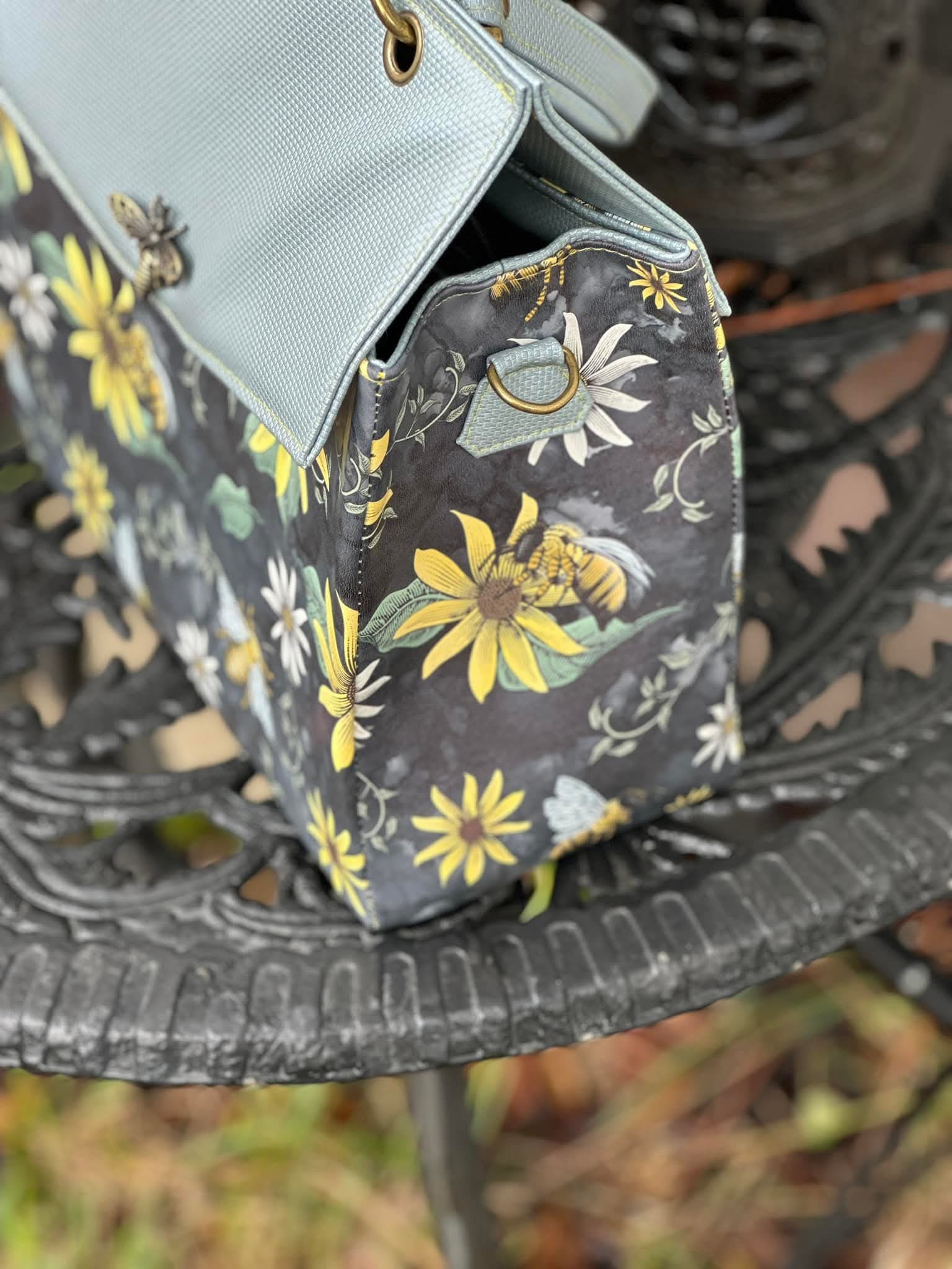 Briana Big, Small Size Bag Pattern - Image 9